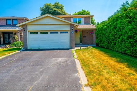 47 FARMHILL COURT, Toronto, Ontario M1B 2M1, Canada