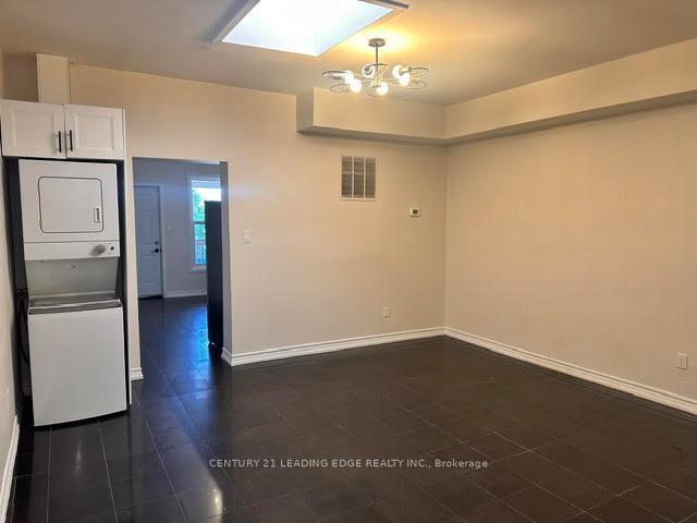 783 BARTON STREET E, Hamilton, Ontario L8L 3A9, Canadá
