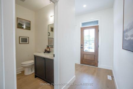 147-31 SCOTTS DRIVE, Lucan Biddulph, Ontario N0M 2J0, Canada