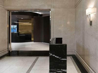 10 BELLAIR STREET, Toronto, Ontario M5R 3R1, Canada