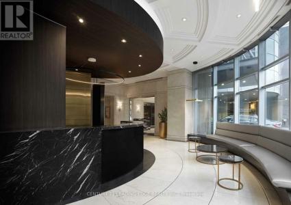 10 BELLAIR STREET, Toronto (annex), Ontario M5R 3R1, Canadá