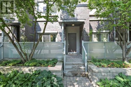 315 VILLAGE GREEN SQUARE, Toronto (agincourt South-malvern West), Ontario M1S 0L2, Canada