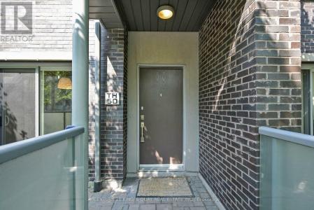 315 VILLAGE GREEN SQUARE, Toronto (agincourt South-malvern West), Ontario M1S 0L2, Canada