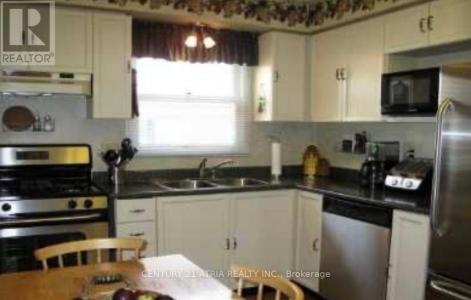 304 JOHN BOWSER CRESCENT, Newmarket (glenway Estates), 安大略省 L3Y 7N8, 加拿大