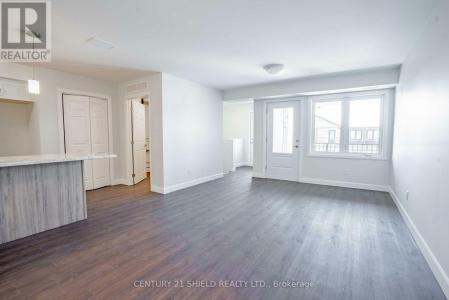 303 KOOIMAN AVENUE, Cornwall, Ontario K6J 0C4, Canada