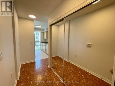 28 OLIVE AVENUE, Toronto (willowdale East), 온타리오주 M2N 7E6, 캐나다