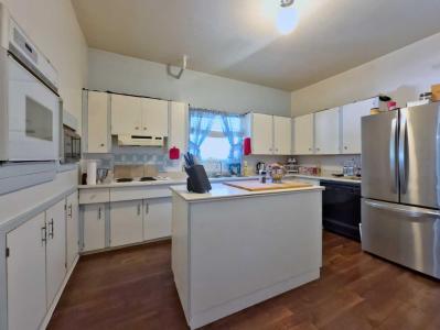 6754 17 AVENUE, Coleman, Alberta T0K 0M0, Canada