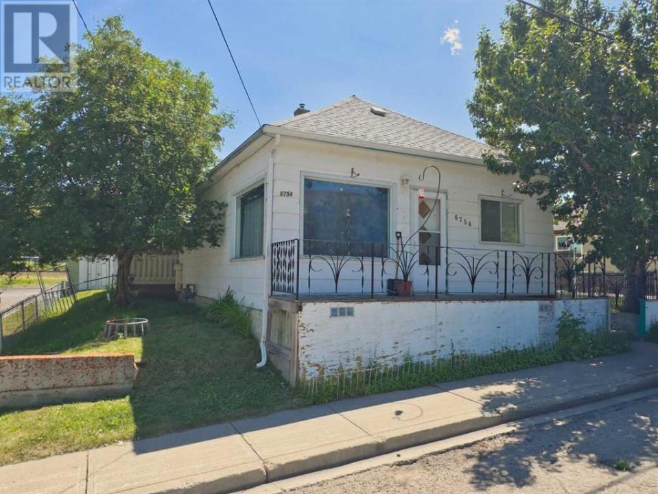 6754 17 AVENUE, Coleman, 앨버타주 T0K 0M0, 캐나다