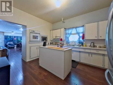 6754 17 AVENUE, Coleman, Alberta T0K 0M0, Canada