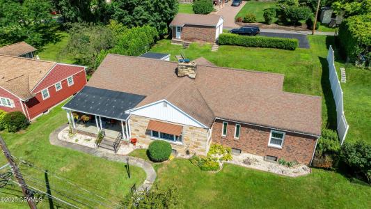 735 E 3rd Street, Bloomsburg, 賓夕法尼亞州 17815, 美國