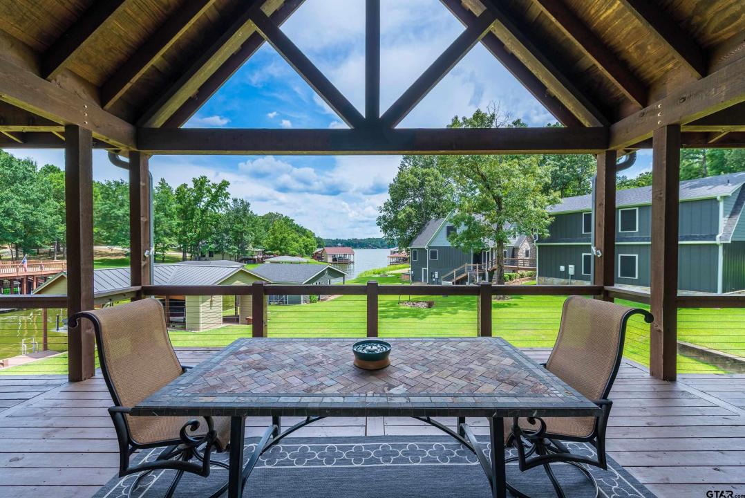 109 King Shore Blvd, Scroggins, טקסס 75480, ארצות הברית של אמריקה