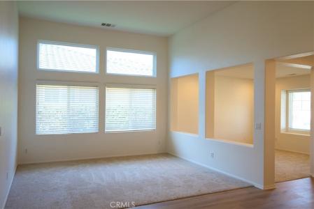 1358 Clover Way, Beaumont, Kaliforniya 92223, Amerika Birleşik Devletleri