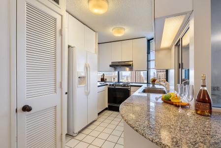 1212 Nuuanu Ave. #3401, Honolulu, Hawaii 96817, États-Unis