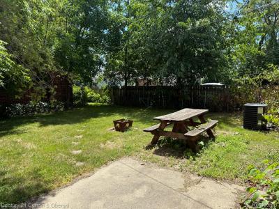 10056 Garfield, Redford Charter Township, Michigan 48239, États-Unis