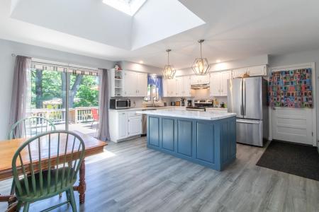 141 Stagecoach Drive, Newport City, Vermont 05855, Estados Unidos