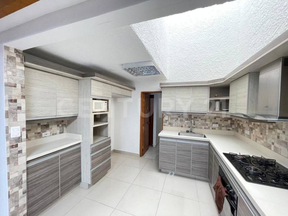 Envigado, Antioquia 055421, Colombia