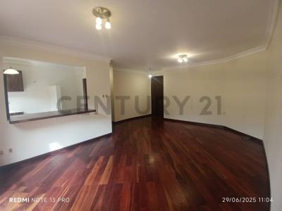 Calle 32, Zona Achumani – Urb. Las Violetas, Edif. VIAREGGIO 2, Achumani, La Paz 00001, 玻利維亞
