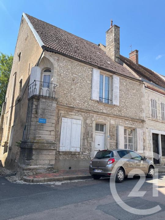 Entrains Sur Nohain, Bourgogne 58410, Francia