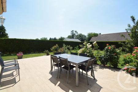 Vexin Sur Epte, Haute-Normandie 27420, アキタン