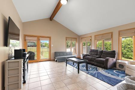 8542 Monaghan Drive, Tinley Park, Illinois 60487, Estados Unidos
