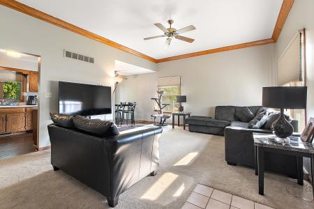 831 Horseshoe Drive , B, Joliet, Illinois 60435, Estados Unidos