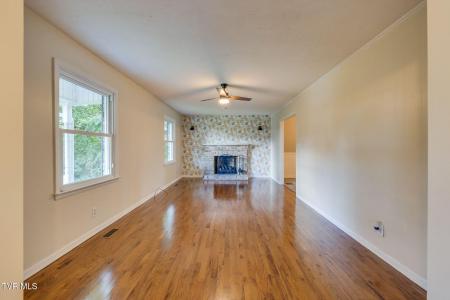 3513 Crest Road, Kingsport, Tennessee 37664, Stati Uniti