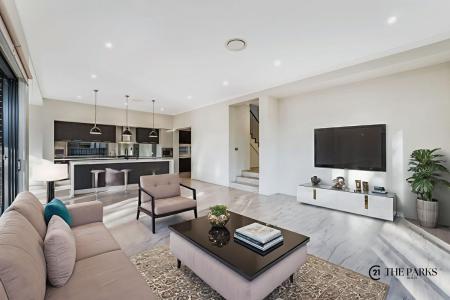 48 Flame Tree Street, Casula, NSW 2170, Australia