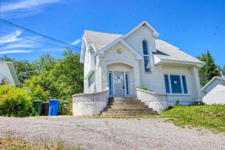 41  Av. des Coquelicots, Rouyn-Noranda, 魁北克省 J9Y 1T3, 加拿大