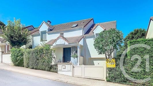 Torcy, Île-de-France 77200, France