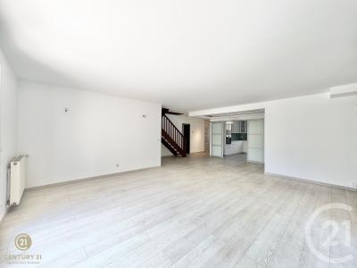 Bussy St Georges, Île-de-France 77600, Francia