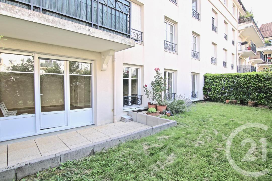 Bussy St Georges, Île-de-France 77600, Francia