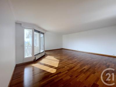 Courbevoie, Île-de-France 92400, アキタン