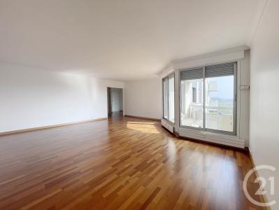 Courbevoie, Île-de-France 92400, アキタン