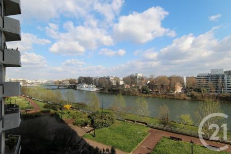 Courbevoie, Île-de-France 92400, アキタン