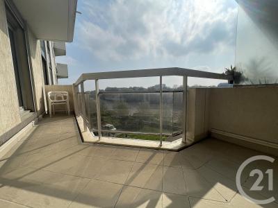 Courbevoie, Île-de-France 92400, アキタン