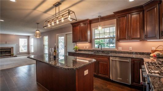 102 Pioneer Ct, Buffalo Twp, Pennsylvania 16229