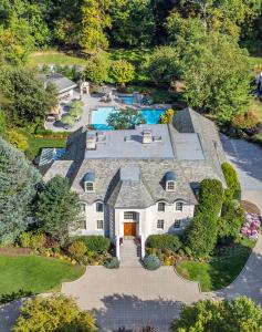 9 Meadow Court, Montville, NJ 07045, USA