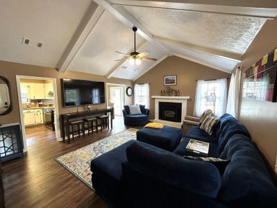 591 Rivermont Dr, Pickensville, Alabama 35447