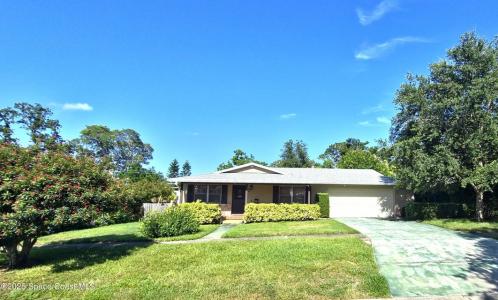 467 Guava Avenue, Titusville, Florida 32796, USA