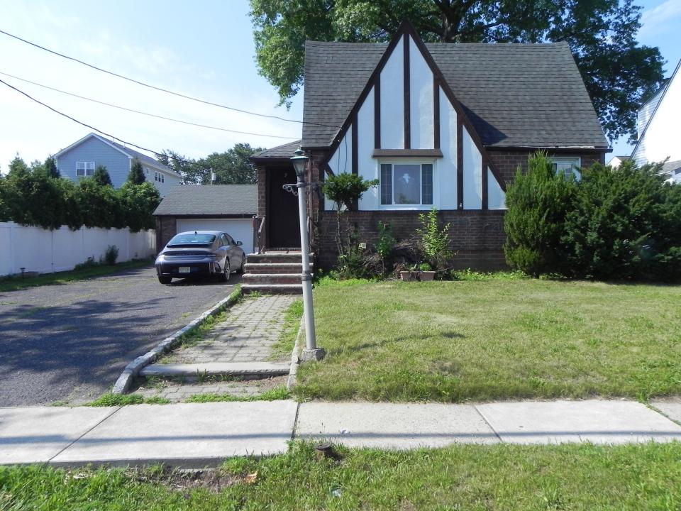 7 Lakeview Ave, Little Ferry, New Jersey 07643, États-Unis