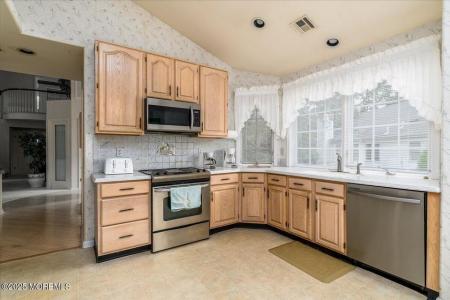2331 Kira Ct, Toms River, New Jersey 08755, Stati Uniti