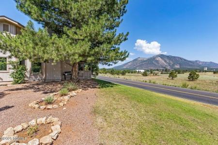 6030 E. Laurel Loop, Flagstaff, Arizona 86004