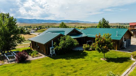 11 Fawn Drive, Buffalo, Wyoming 82834
