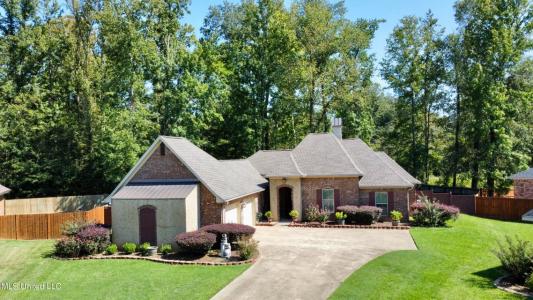 139 Glen Auburn Drive, Clinton, Mississippi 39056, USA