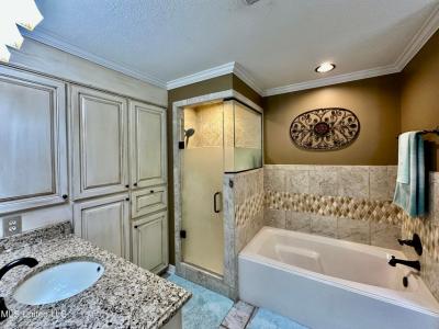 102 Water Oaks Drive, Clinton, Mississippi 39056