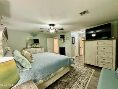102 Water Oaks Drive, Clinton, Mississippi 39056