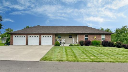 2101 Mariner Rd, Trenton, Missouri 64683, USA