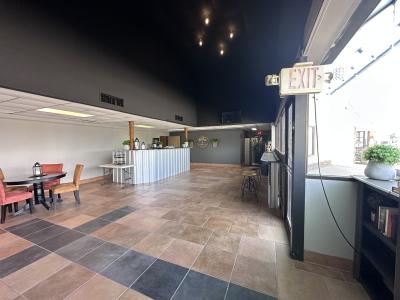 53 Woodmere Mall, Crossville, Tennessee 38555, USA