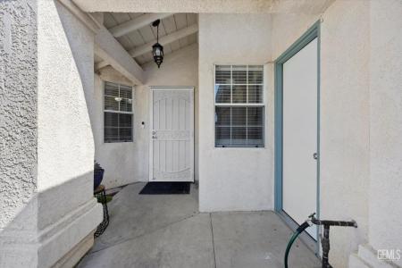 6305 Wolfe Creek Drive, Bakersfield, California 93306, Estados Unidos
