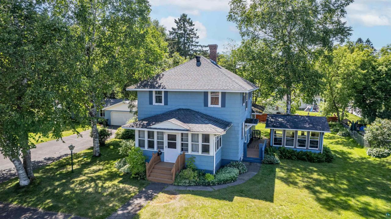 323 19th St, Cloquet, Minnesota 55720, HOA KỲ